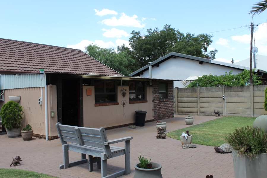 3 Bedroom Property for Sale in Vaalpark Free State